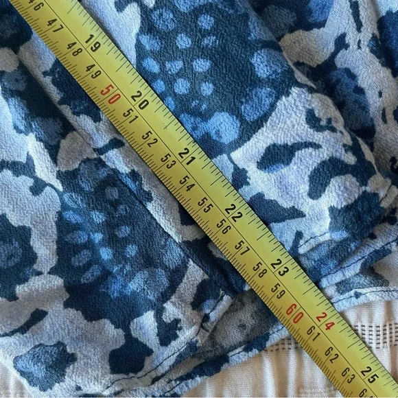 Free People Medium Lady Lady Printed Blue Cropped Pants - Picture 6 of 8